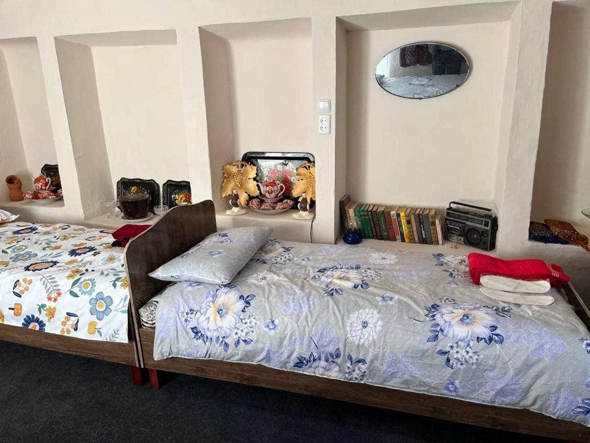 Tasmin Mexr Hostel Самарканд Екстериор снимка
